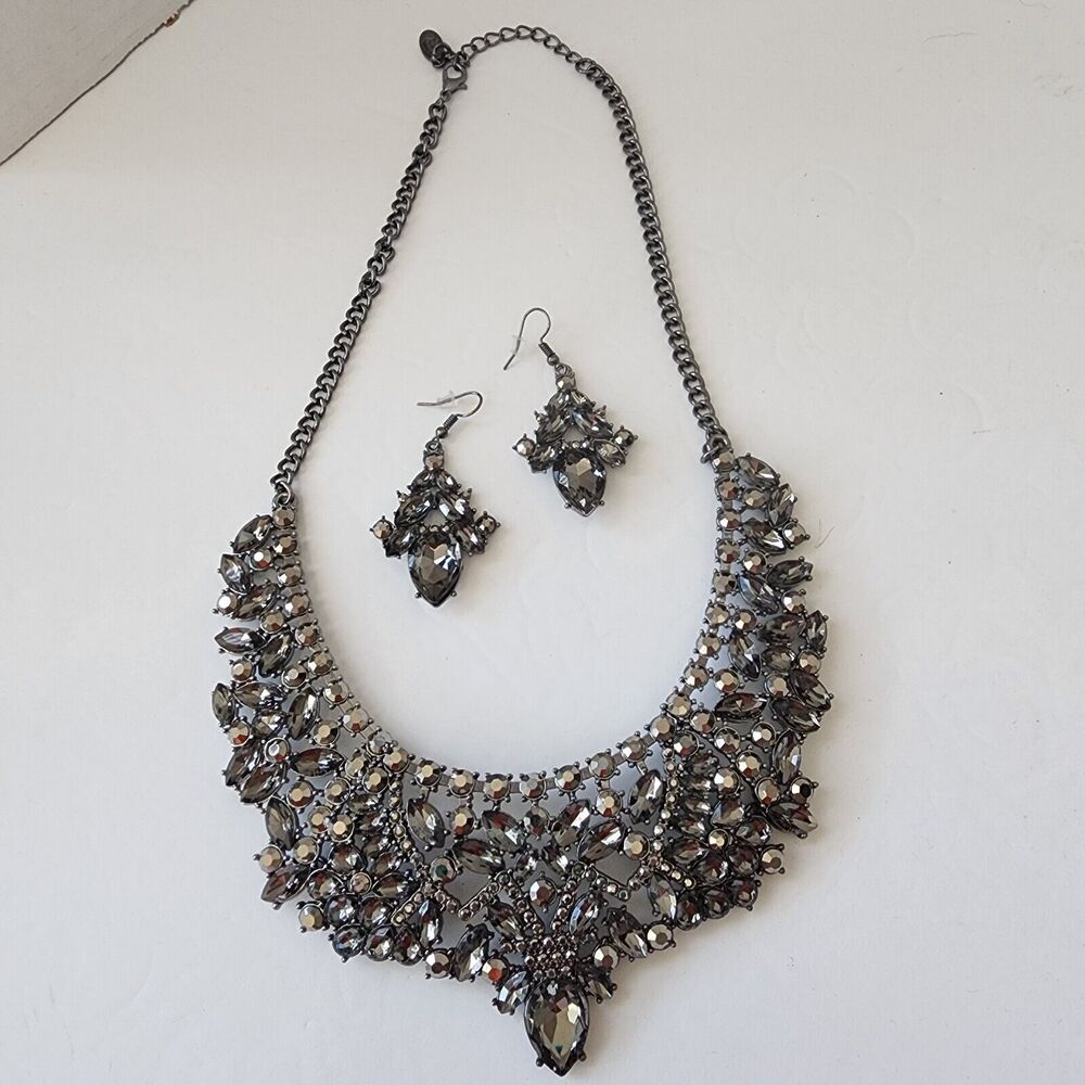 Paparazzi Zi Collection Signature Series The Tina Necklace & Earring Set 5236